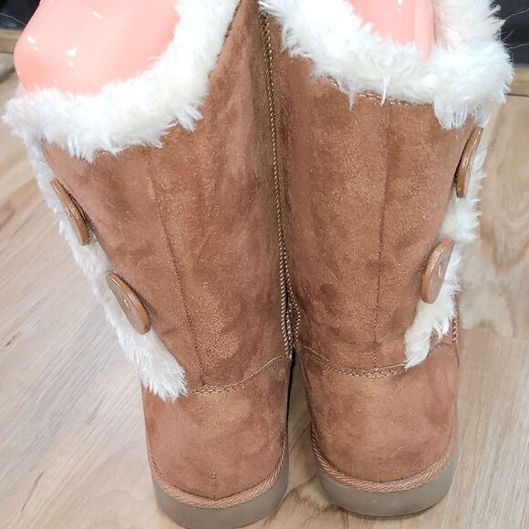 💜SO Brown & Cream Faux Fur Lined Junebug Boots Size 10 - Picture 9 of 15